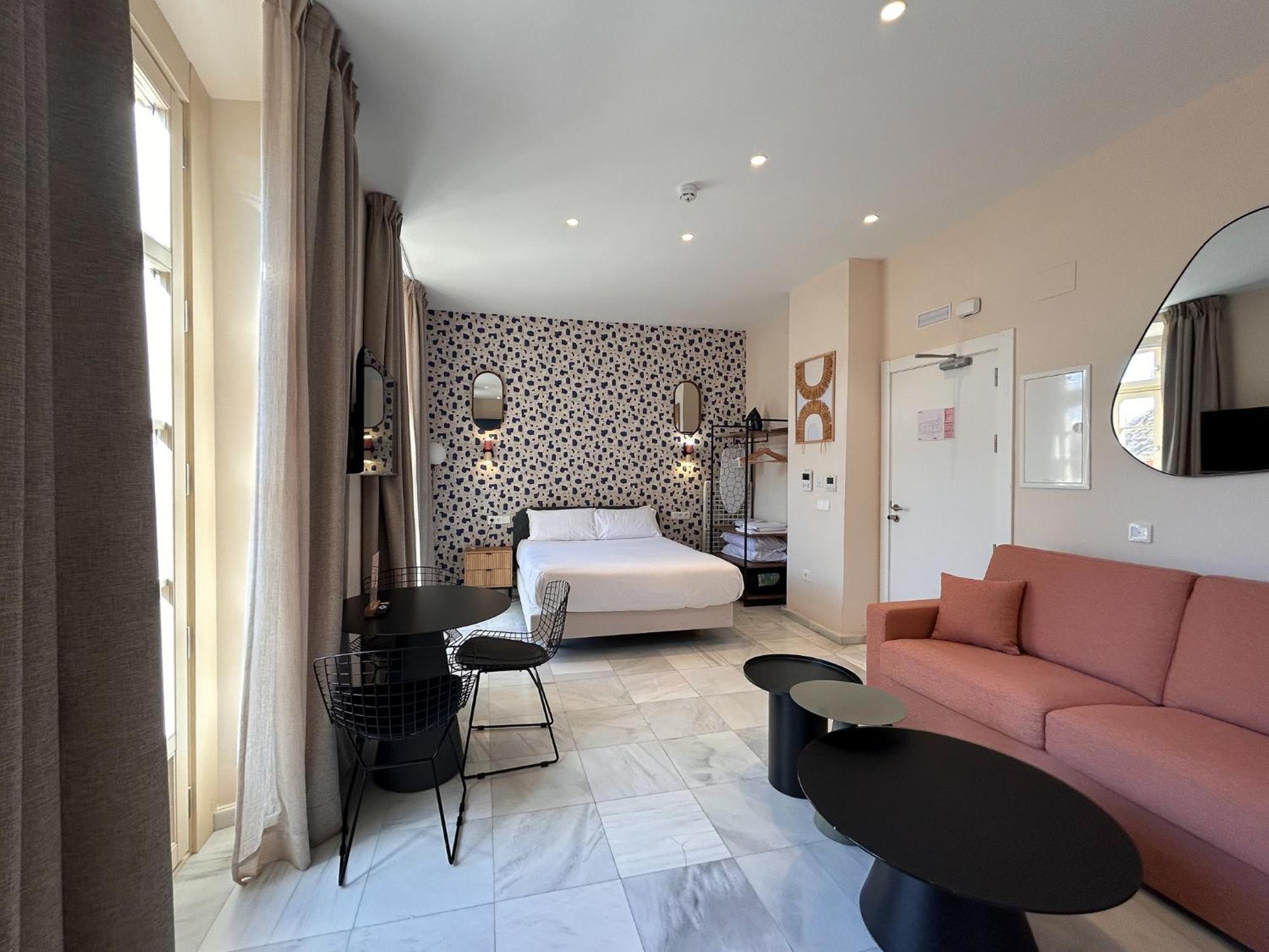 Smartr Malaga Centro — Photos 2
