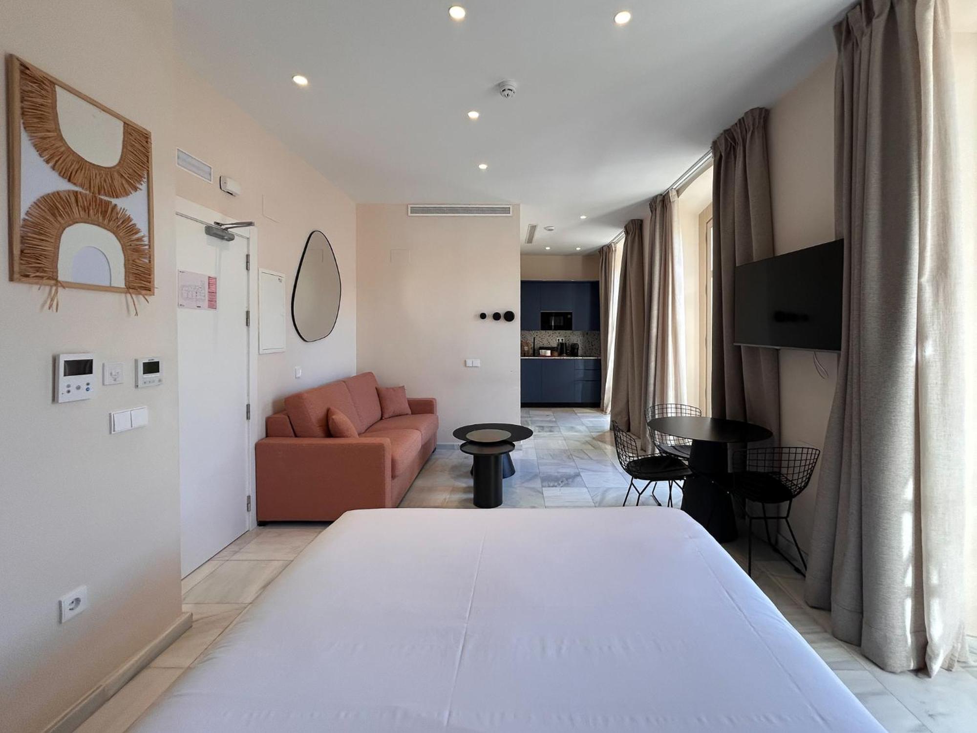 Smartr Malaga Centro — Photos 1